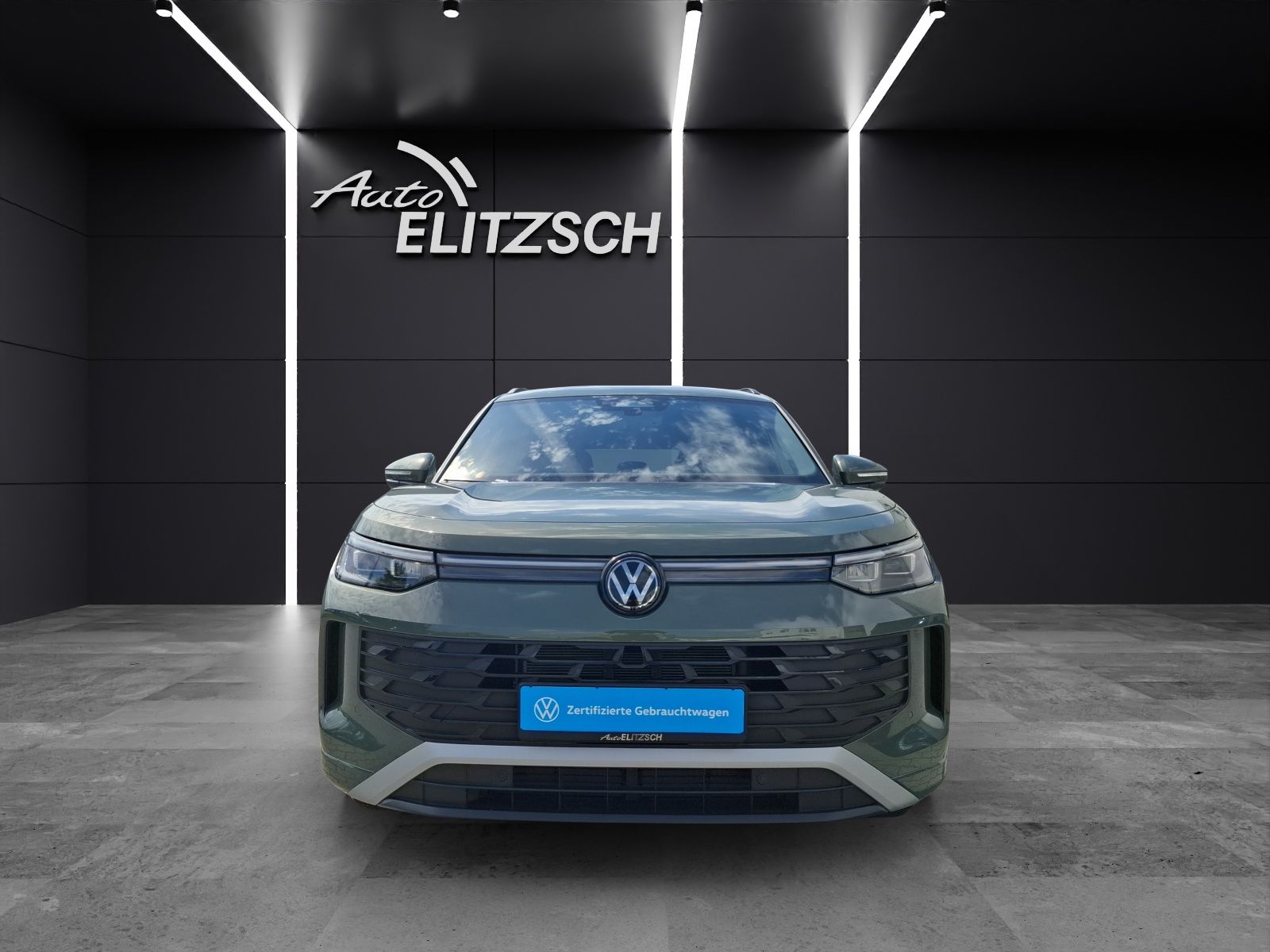 Fahrzeugabbildung Volkswagen Tayron eTSI Life DSG LED AHK Navi AID ACC RFK SH