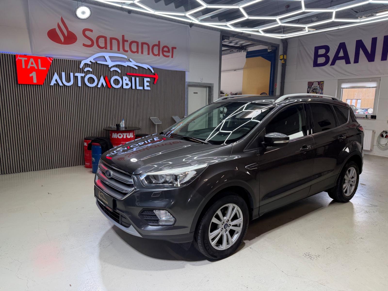 Ford Kuga Cool & Connect Navi PDC Tempomat
