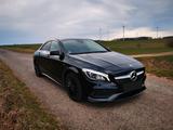 Mercedes-Benz CLA 250 4M+AMG-PEAK EDITION+NIGHT+LED+NAVIGATION - Mercedes-Benz: Schwarz, Edition AMG