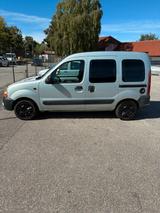Renault Kangoo - Renault Kangoo aus 2002 mit Diesel-Antrieb