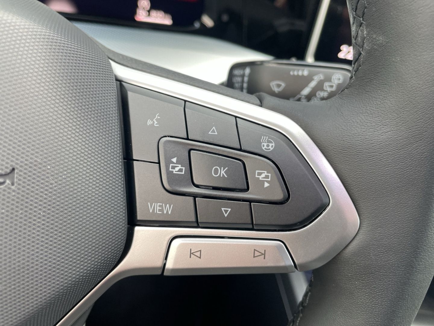 Golf Variant VIII 2.0 TDI GOAL AHK/Pano/ACC/App-