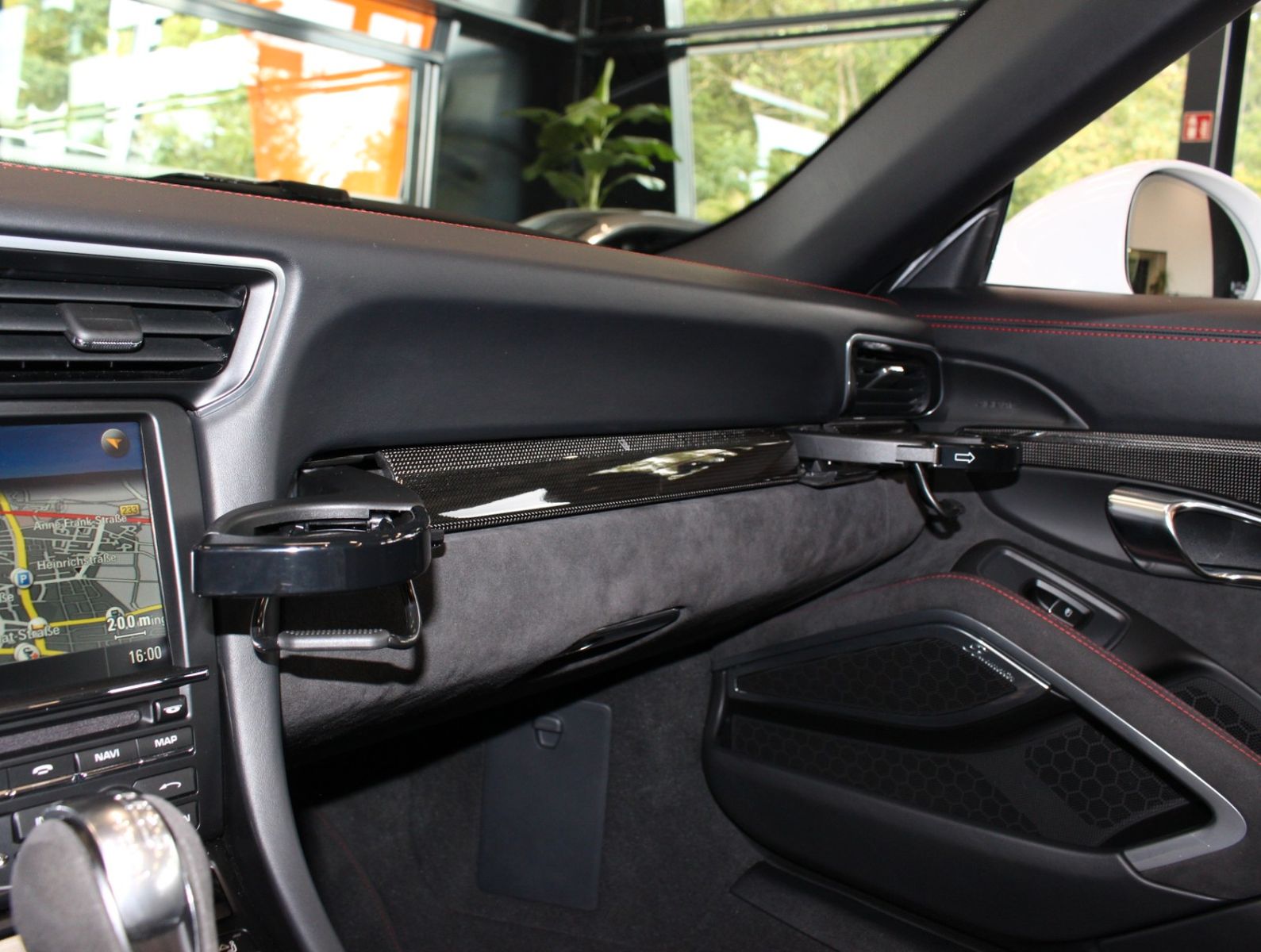 Fahrzeugabbildung Porsche 991 4 GTS Cabrio*Sport Chrono*Carbon*Burmester