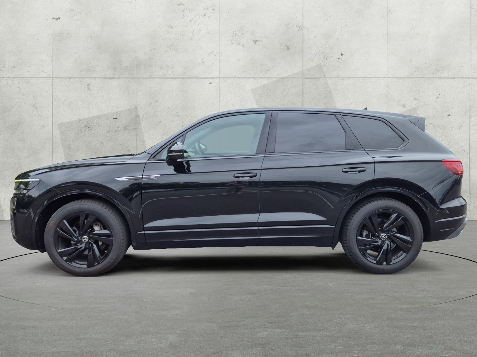 Volkswagen Touareg 3.0 TDI V6 4M R-LINE BLACK AHK DYNAUDI foto 4
