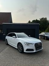 Audi A6 Avant 3.0 TDI S-line Quattro Automatik - Audi A6: Weiß