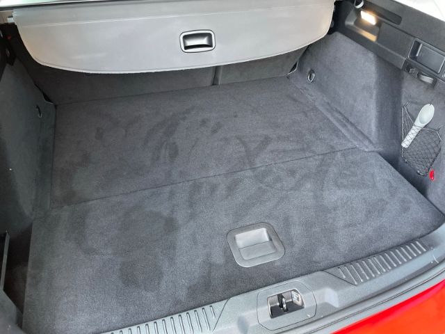Fahrzeugabbildung Ford Focus 1.5 EcoBlue, Cool & Connect Autom. DAB, Ei