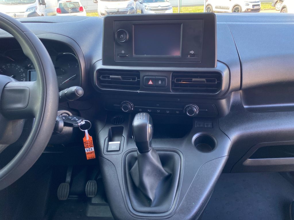 Fahrzeugabbildung Citroën Berlingo 1.5 BlueHDi 100 M S&S Club *Einparkhilf