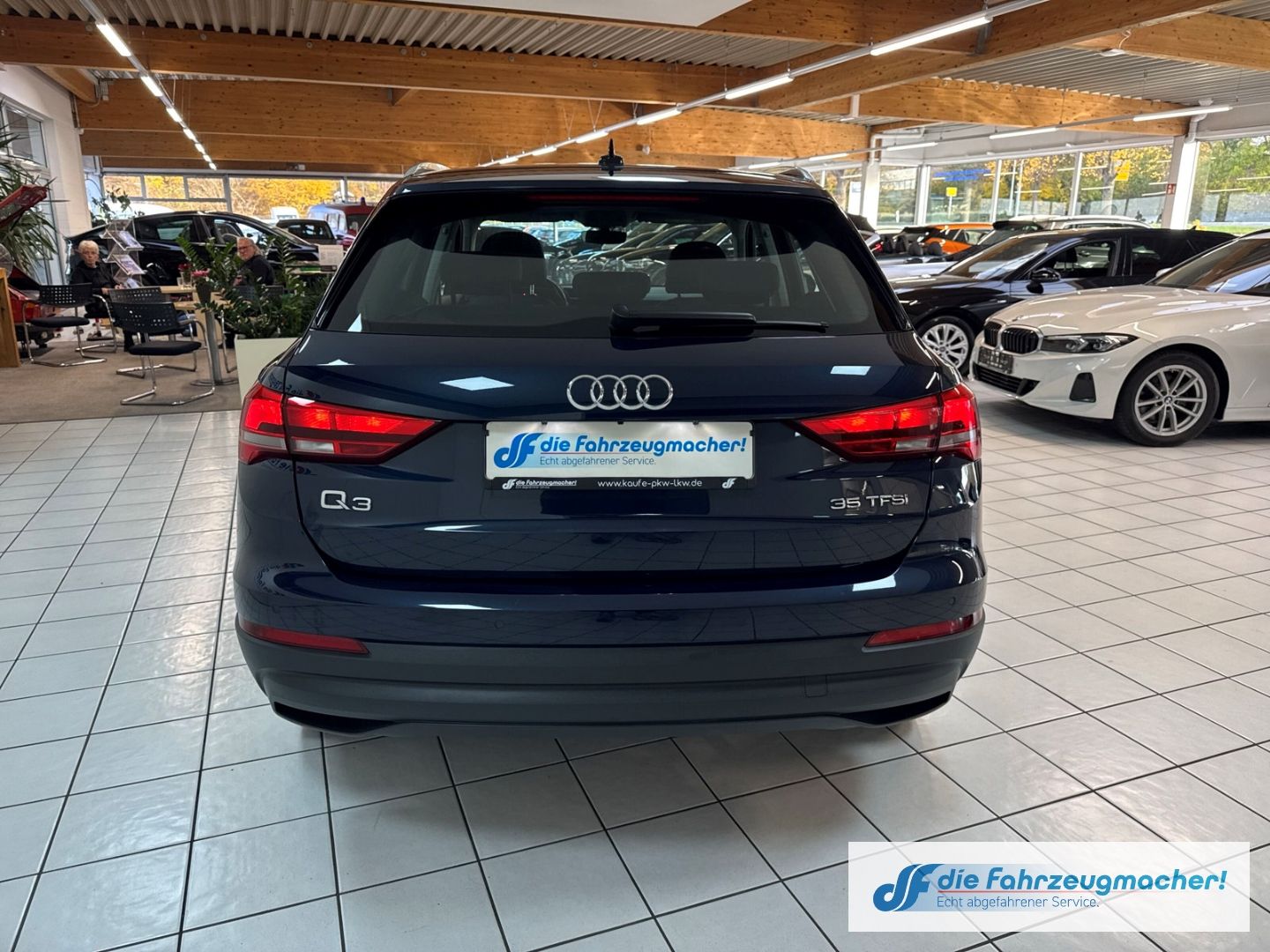 Fahrzeugabbildung Audi Q3 35 TFSI basis Digitales Cockpit Soundsystem L