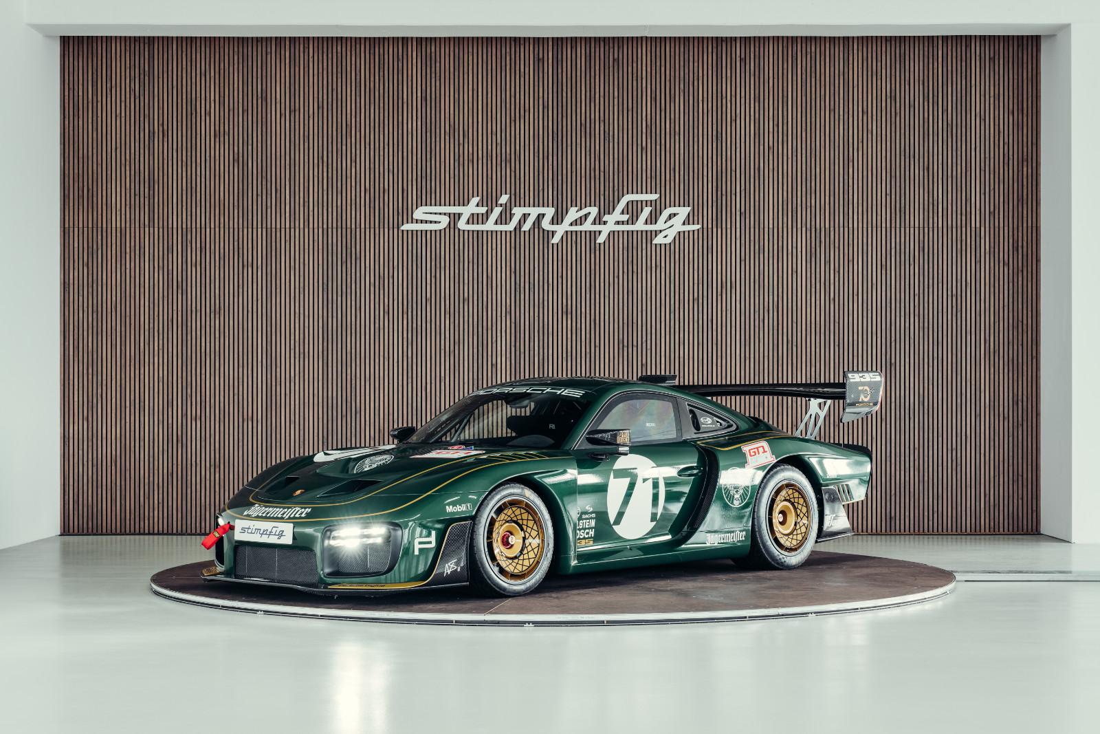 Porsche 935 (991.2) Rennwagen,  Jägermeister, 1 of 77