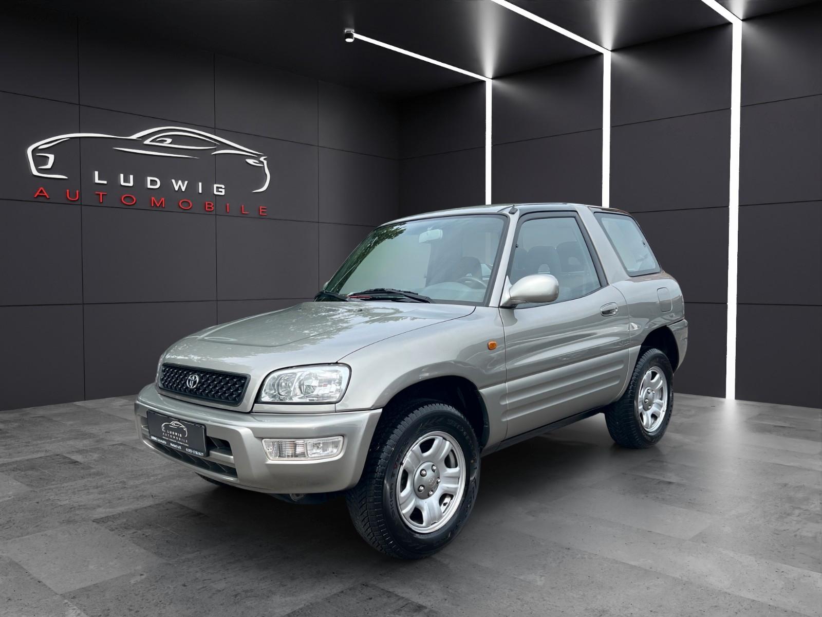 Toyota RAV 4 / AUTOMATIK / UNIKAT / 1 HAND / 4WD /TOP