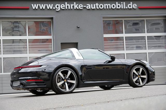 Porsche 992 Targa 4*Sportabgas,BOSE,U-FREI,Approved0726
