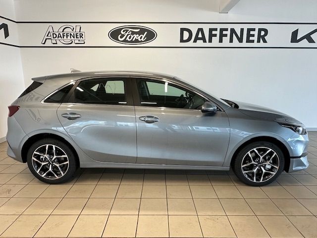 Fahrzeugabbildung Kia Ceed Spirit 1.0 T-GDI,  Lane Assist, Navi, SHZ