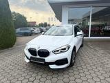 BMW 116i Limousine LENKRADHEIZUNG NAVI PDC LED - BMW 116: Weiß