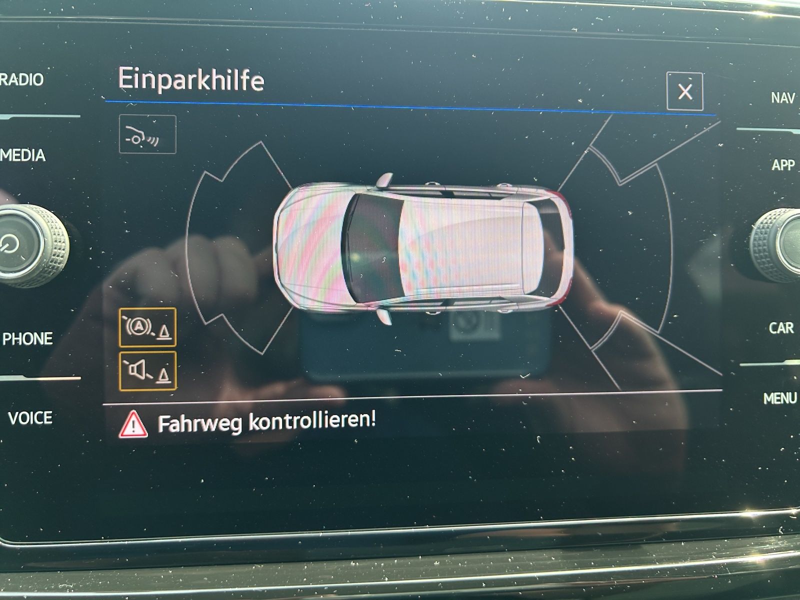 Fahrzeugabbildung Volkswagen T-Roc 2.0 TSI R-Line 4M MATRIX Standh.