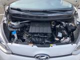 Hyundai i10 1.0 - - Hyundai i10