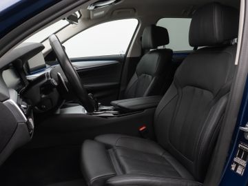 Fahrzeugabbildung BMW 520d Kamera Laser HUD DAB 4xKlima AHK Komfort
