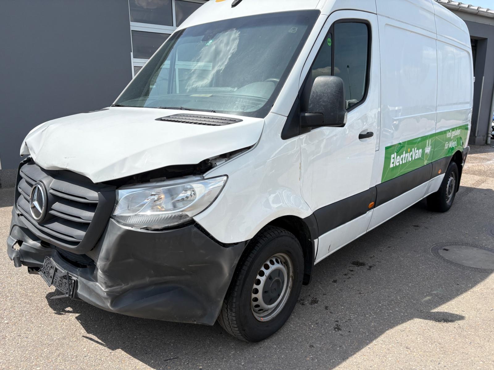 Mercedes-Benz E-Sprinter KASTEN FWD