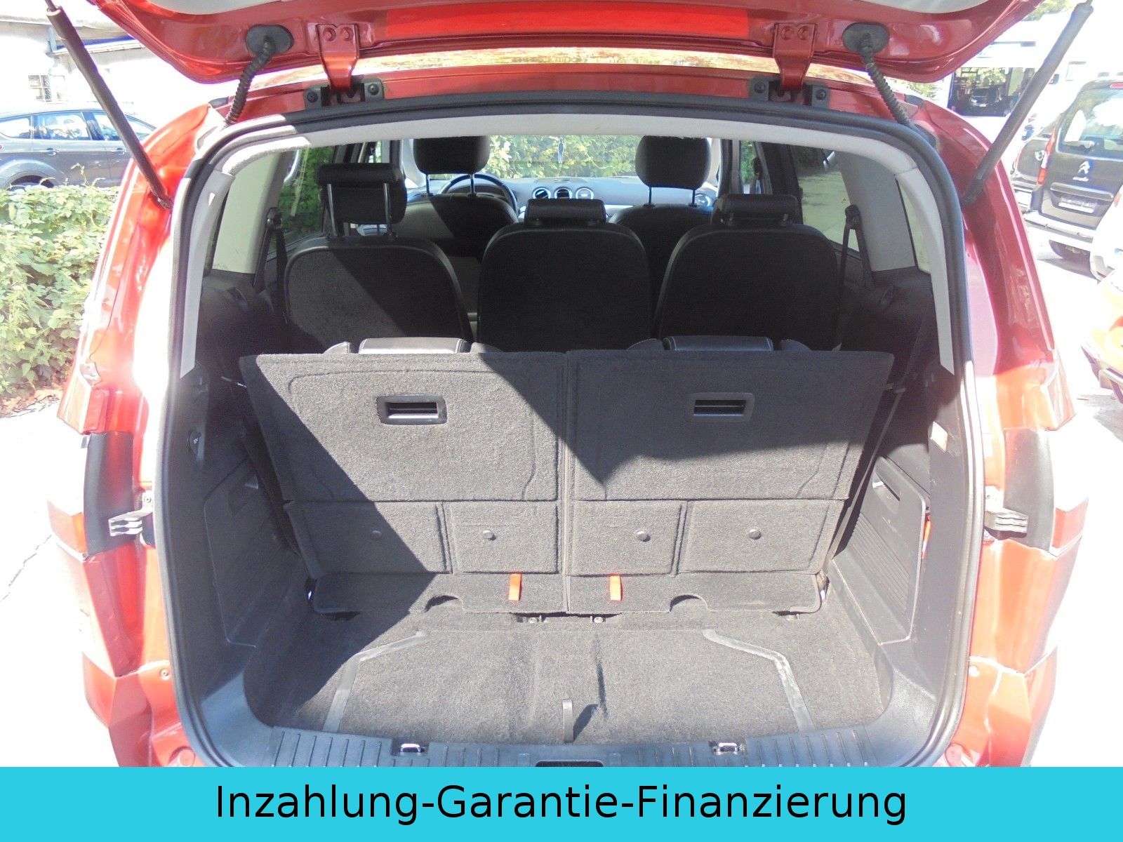 Fahrzeugabbildung Ford S-Max 2,3Titanium  Automatik/Klimaaut./7 Sitzer/