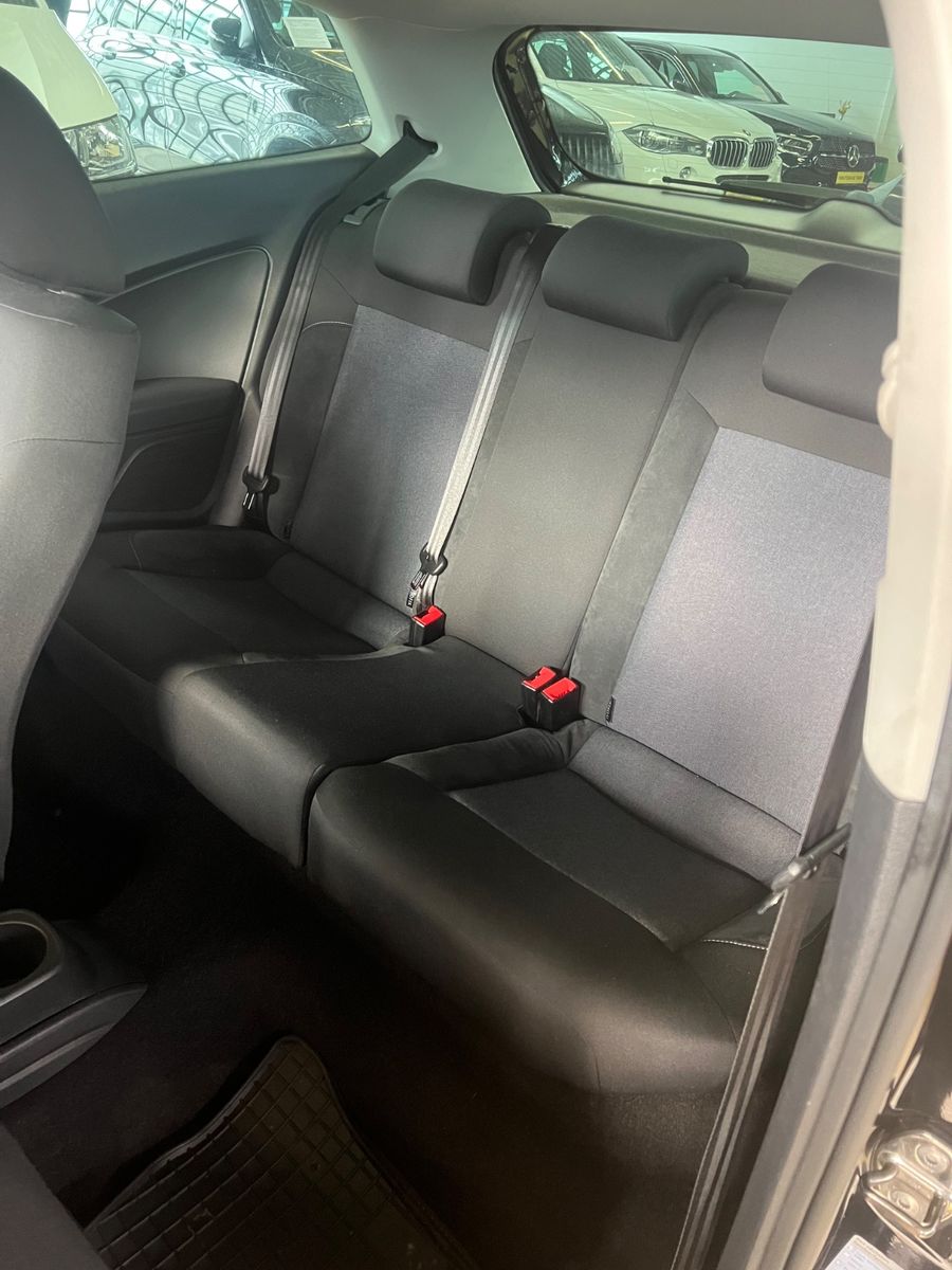 Fahrzeugabbildung Volkswagen Polo V 1.2 TDI Style *PANORAMADACH*