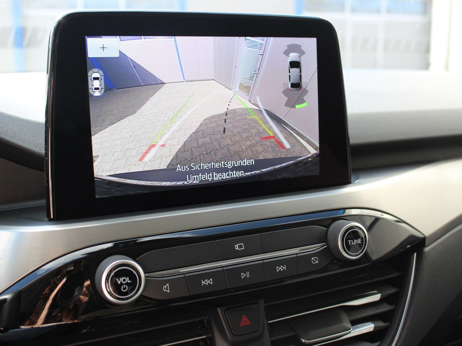 Fahrzeugabbildung Ford Kuga Plug-In Hybrid Titanium 2,5 Duratec
