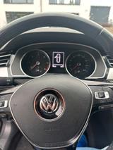 Volkswagen Passat 2.0 TDI SCR 140kW DSG Comfortl. Varia... - Volkswagen Passat: Co2