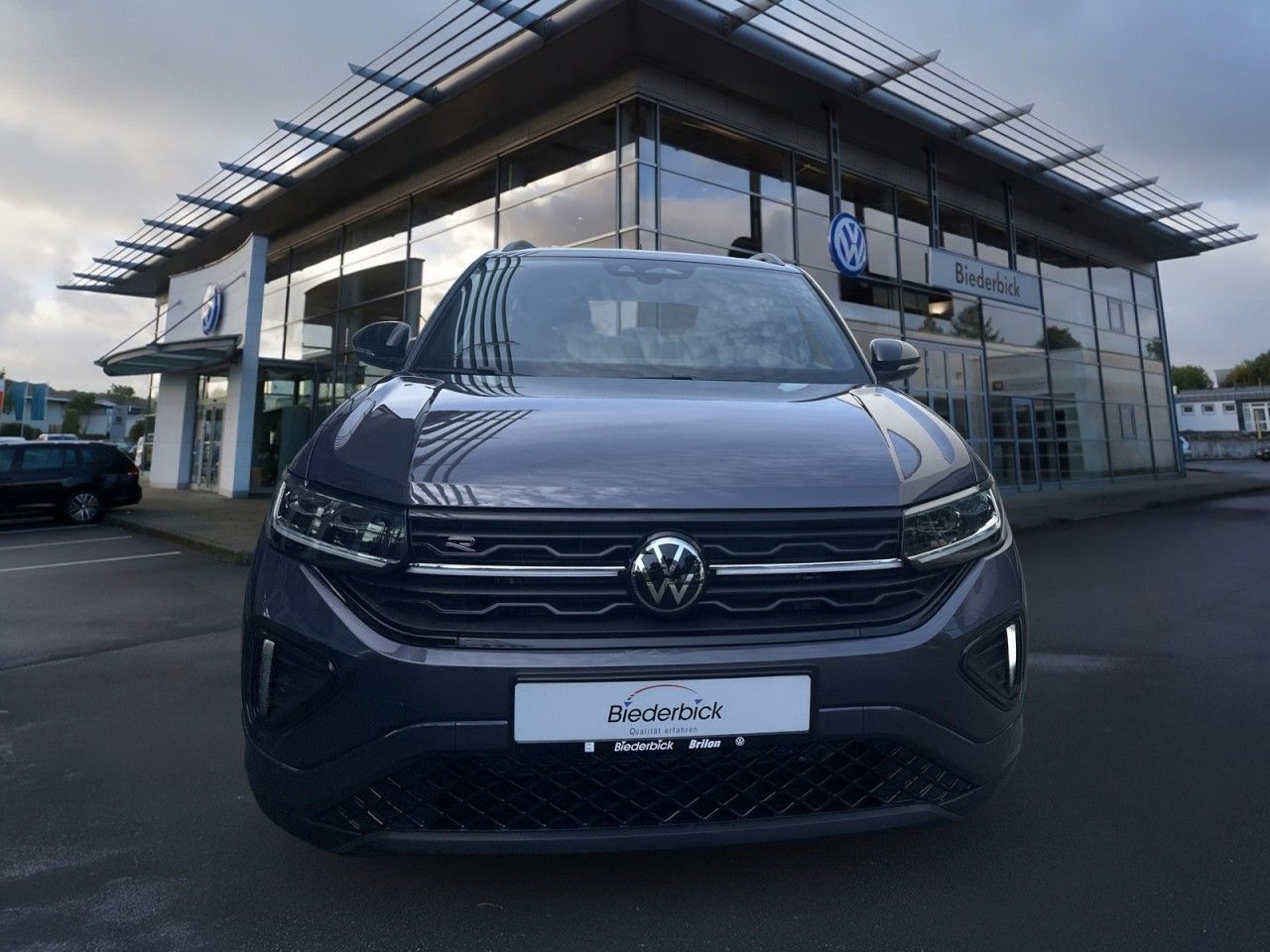 Volkswagen T-Cross 1.0 TSI DSG R-Line IQ-Light 18 Alu RFK D imagem 3