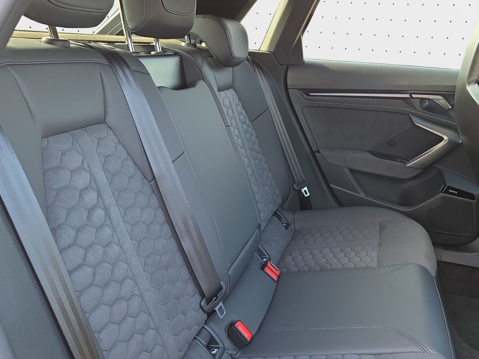 Audi RS3 - Bild 16