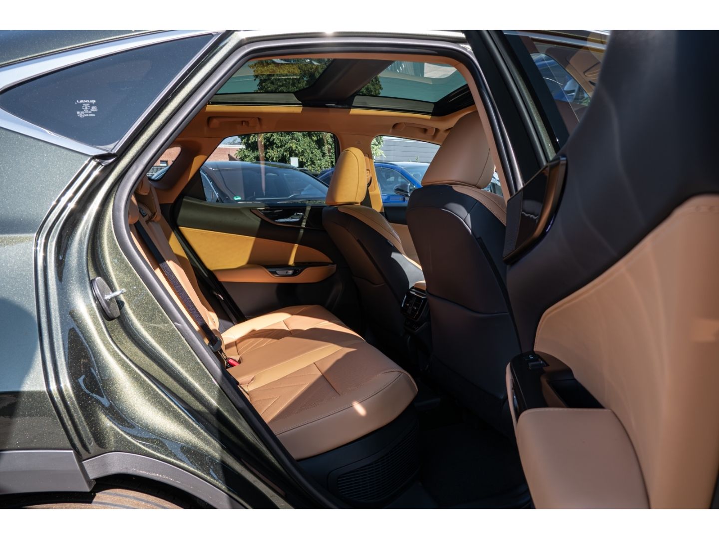 Lexus NX 450h - Bild 7