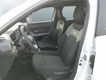 Dacia Bigster Essential mild hybrid 140