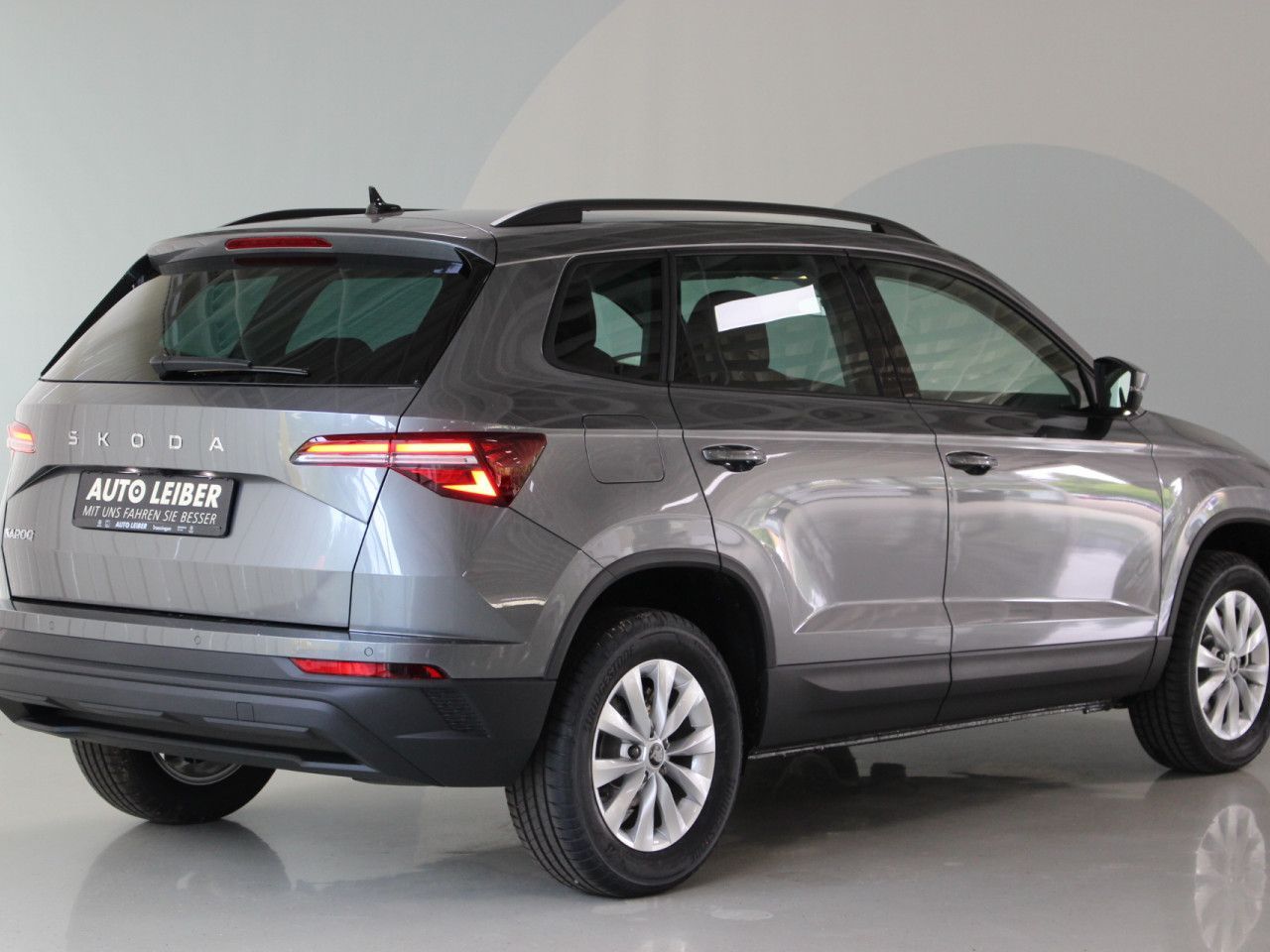 Fahrzeugabbildung SKODA Karoq 1.5 TSI ACT Selection ACC/AHK/RFK/LED
