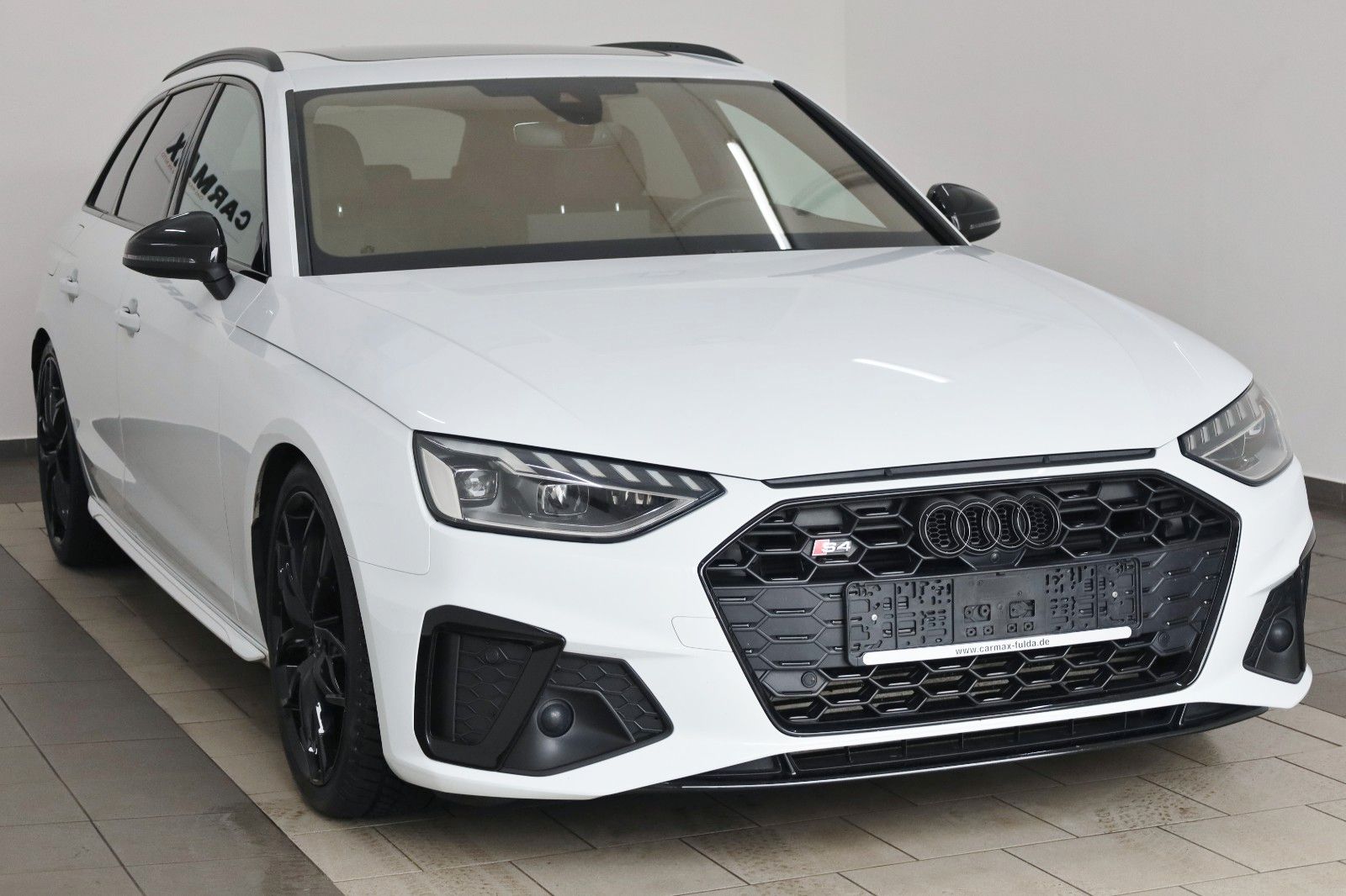 Fahrzeugabbildung Audi S4 Avant 3.0 TDI quattro TLeder,Navi,LED,PanDach