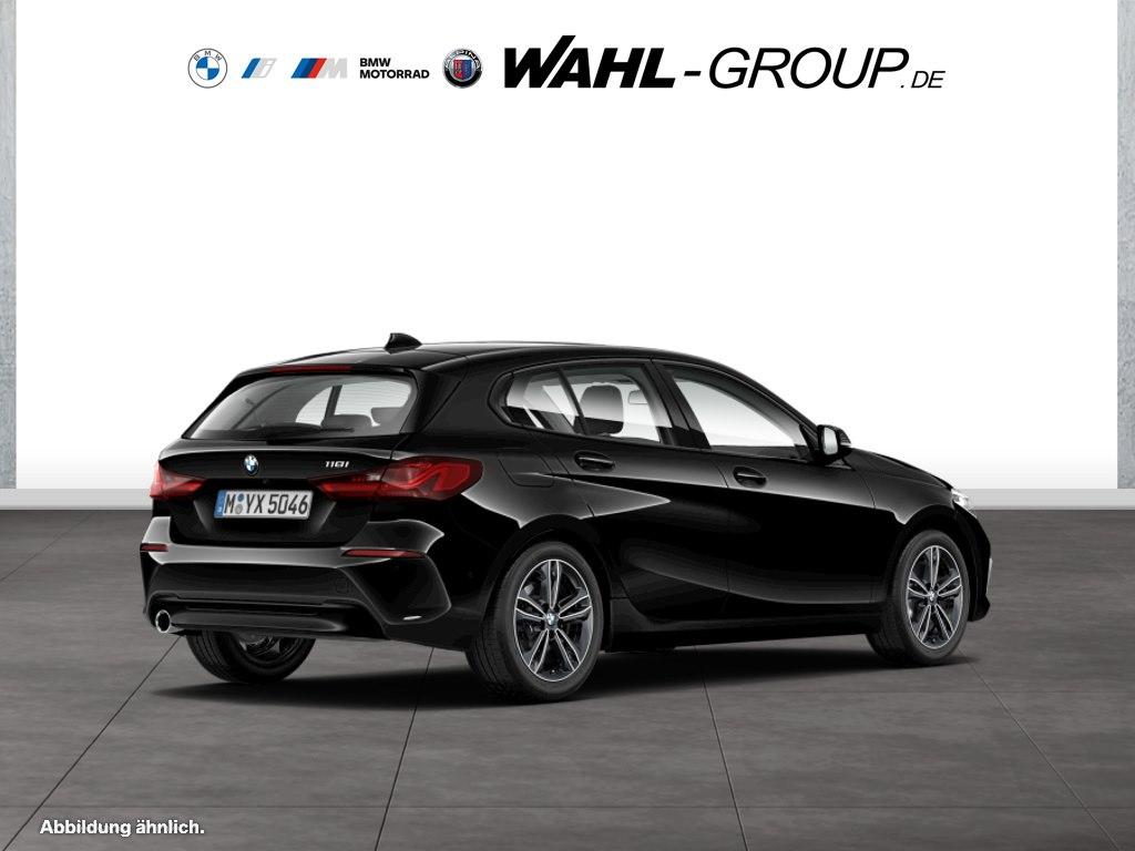 BMW 118i SPORT LINE DKG LC PROF LED GRA PARKASSIST  