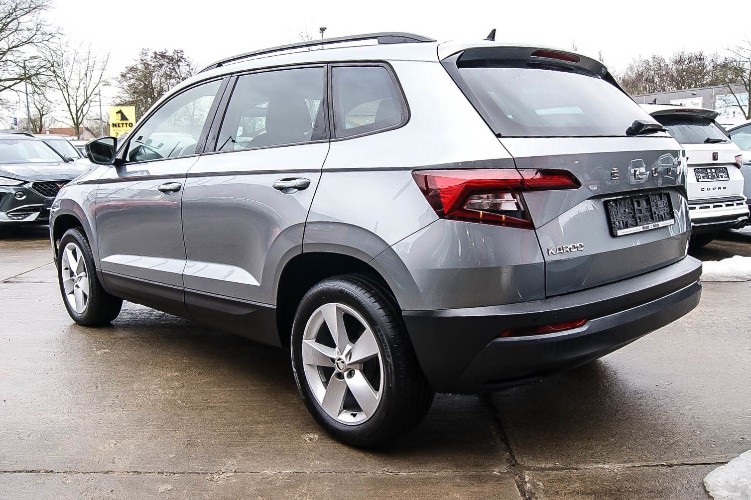 Fahrzeugabbildung SKODA Karoq 16TDI DSG Ambition ANHÄNGERKUPPLUNG 1.HAND