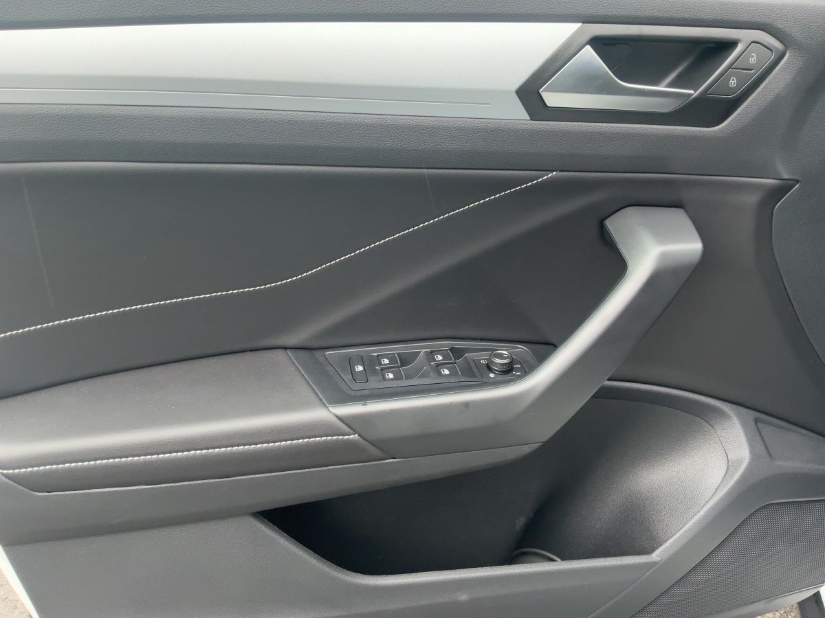 Volkswagen T-Roc - Bild 15