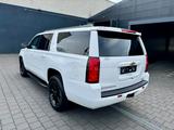 Chevrolet SuburbanLT5.3-7Sitzer-Kam.Navi-SpurHaltAsis.Bose - Chevrolet Suburban Gebrauchtwagen