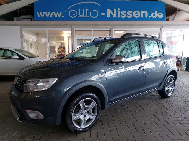 Dacia TCe 90 Start & Stop Easy-R Celebration LEDER NAV