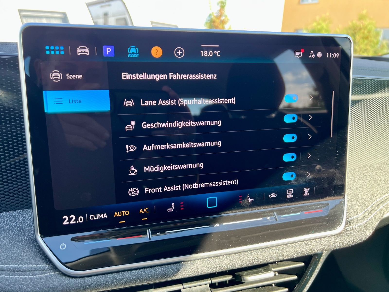 VW Passat Variant 1.5 eTSI AAC GZJR KAMERA SHZ