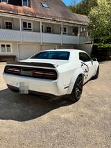 Dodge Challenger 6.4 Scat Pack Shaker Widebody - weiße Dodge Challenger