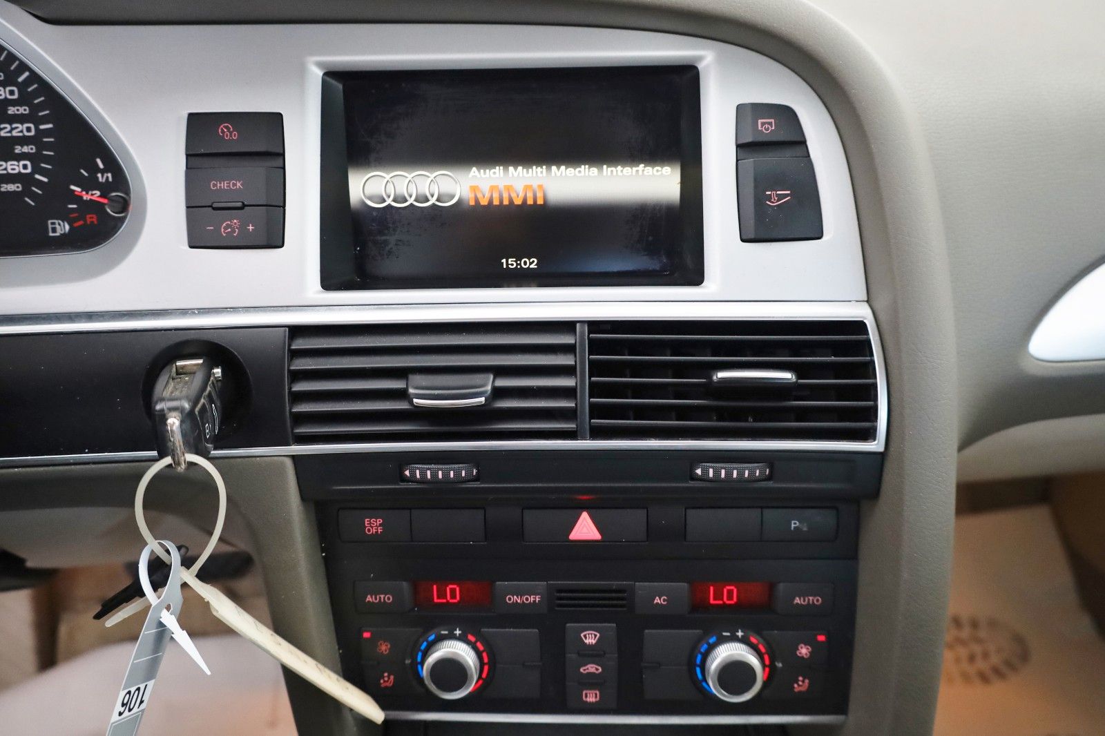 Fahrzeugabbildung Audi A6 Avant 2.8 FSI quattro Navi,Xenon,ÖLVERBRAUCH!