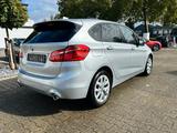 BMW 220 Baureihe 2 Active Tourer 220 d Advantage - BMW 220 in Solingen