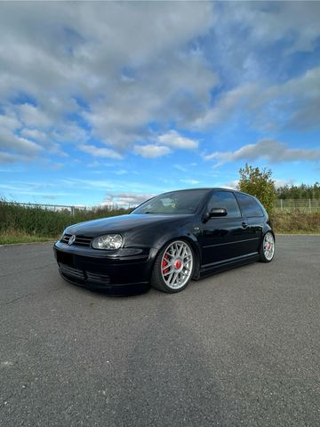 Volkswagen Golf 4 GTI jubi 25 Jahre