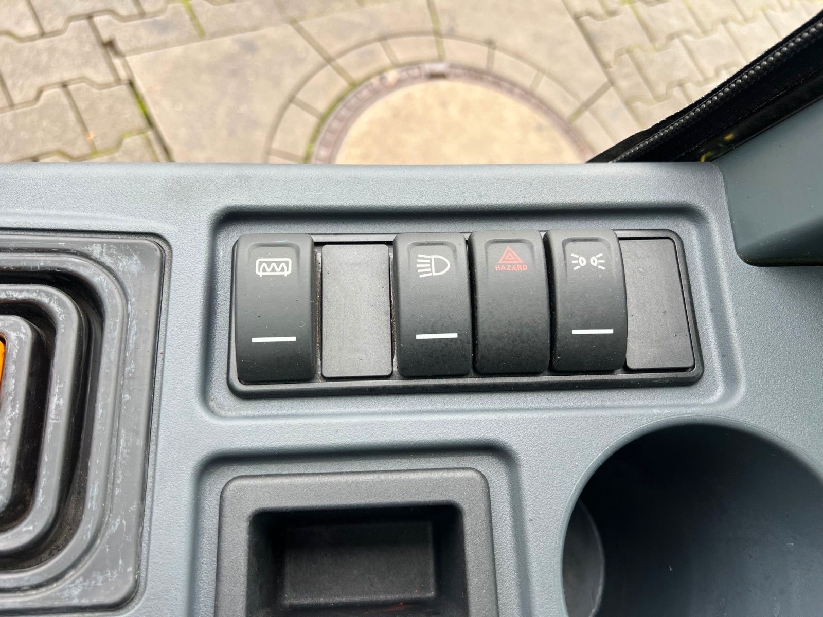 Fahrzeugabbildung Jungheinrich EFG 215 / Triplex: 4.25m! / SS / 1.285h / 2021