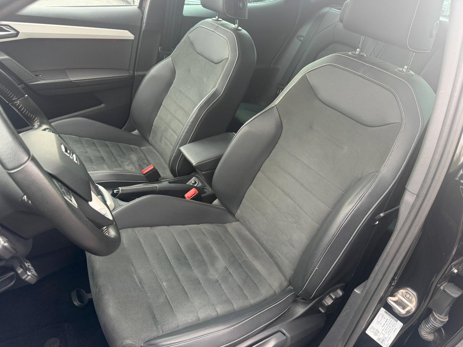 Seat Arona 1.5 TSI DSG Xcell. LED KAM Dina. KESSY SHZ
