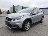 Peugeot 2008 1.2 Crossway AUTOMATIK/NAVI/PANO/AHK/S-HEFT - Peugeot 2008 Crossway mit Benzin-Antrieb