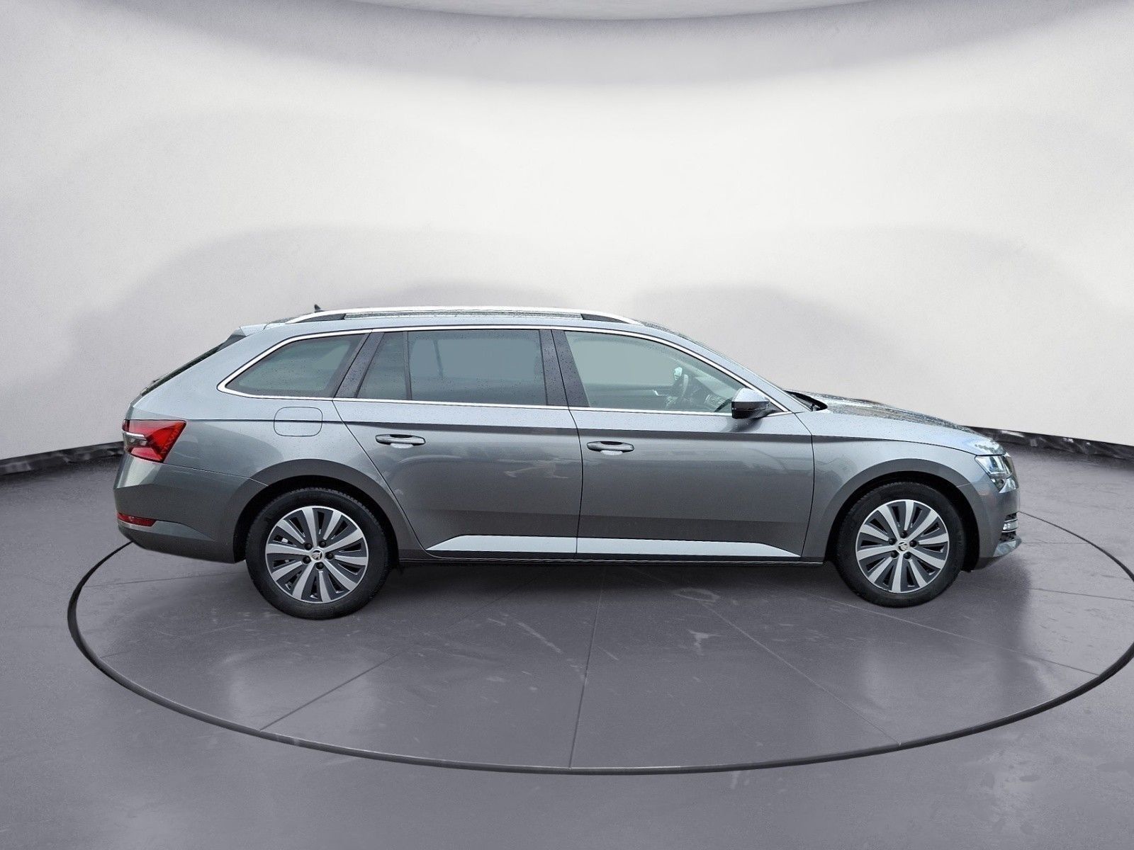 Skoda Superb - Bild 6
