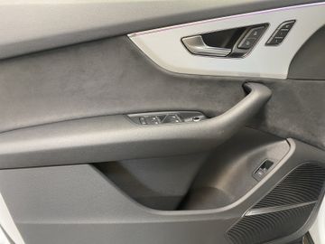 Audi Q7 - 9