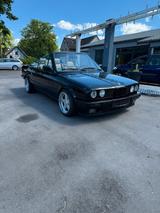BMW E30 325i Cabrio H - BMW 325 aus 1987: 325i