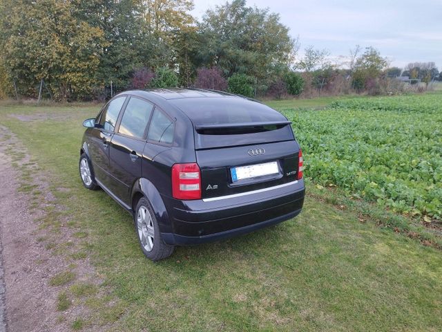 Audi A2 1,4 TDI schwarz