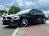 Mercedes-Benz A 200 3x AMG line Navi BiXenon Totwinkel TOP - Mercedes-Benz A-Class: Schwarz