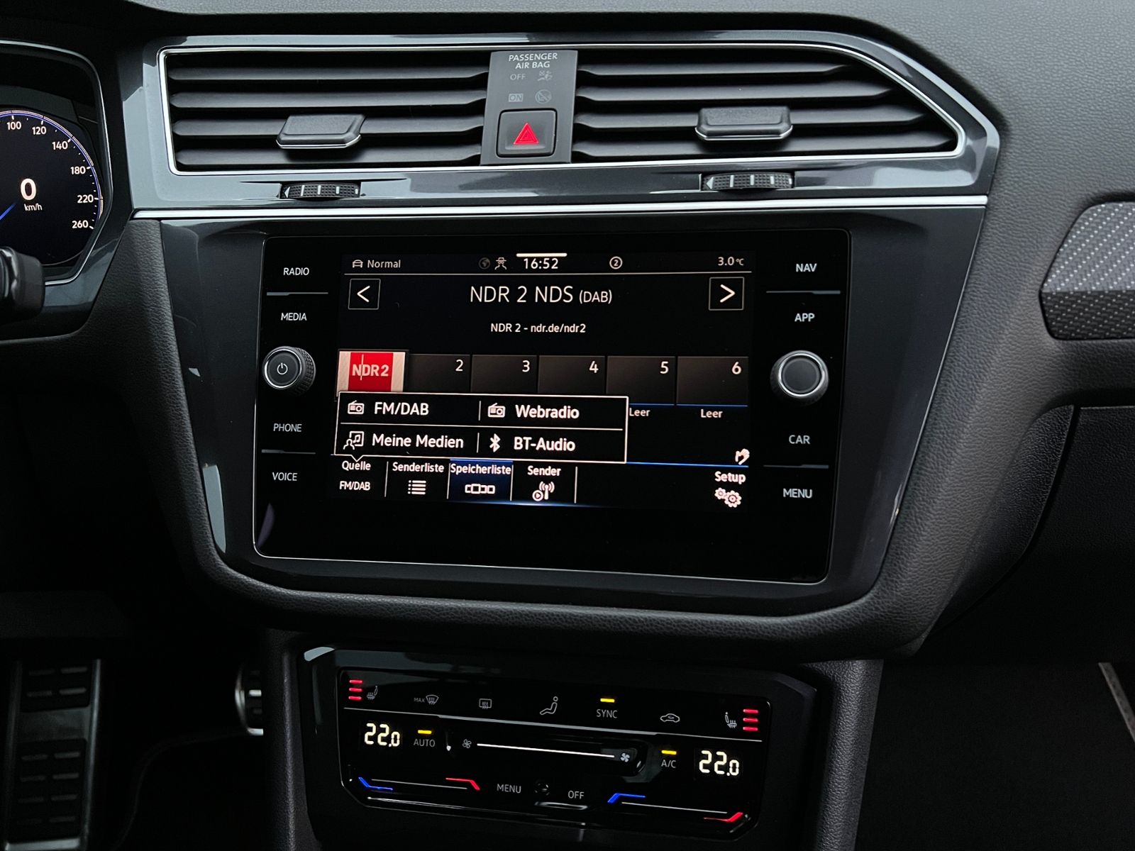 Fahrzeugabbildung Volkswagen Tiguan Allspace R-Line 2.0 TDI DSG 4MOTION *AHK,