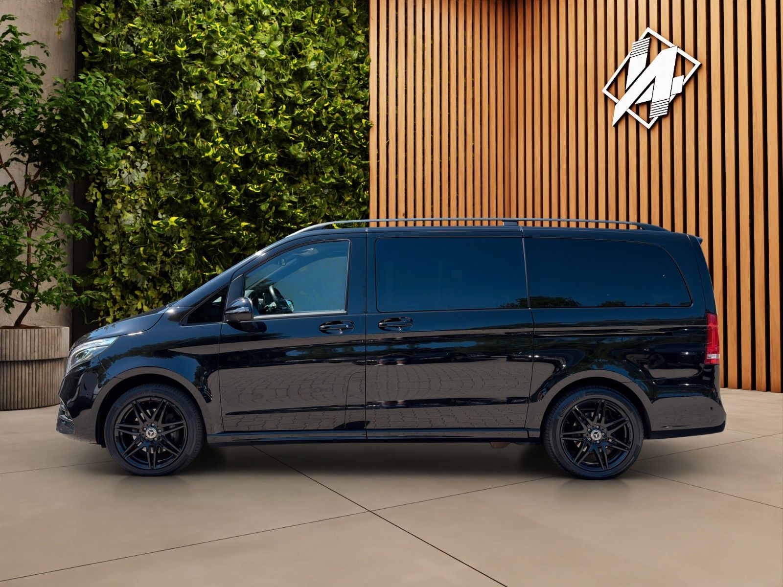 Fahrzeugabbildung Mercedes-Benz V 300 d lang *AMG-LINE*Burmester*360°*